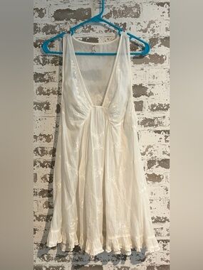 Women’s Small Intimately Free People Embroidered V-Neck Nighty